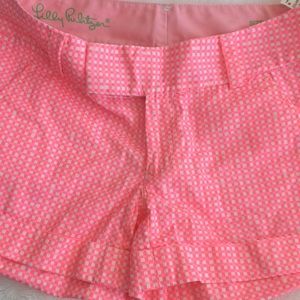 Lilly Pulitzer pink white shorts